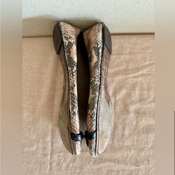 TORY BURCH - Snake Print Ballet Flats - Picture 4 of 8